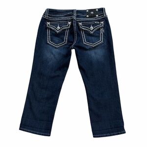 Miss Me Signature Cuffed Capri Rhinestone Jeans JV5014P58 Size 31 NWOT